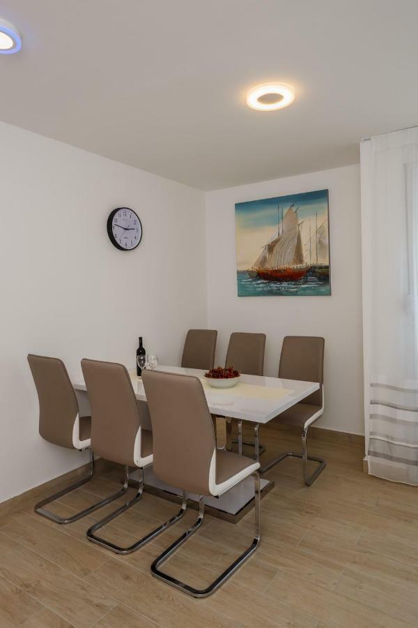 Apartment Bambi Сплит Екстериор снимка