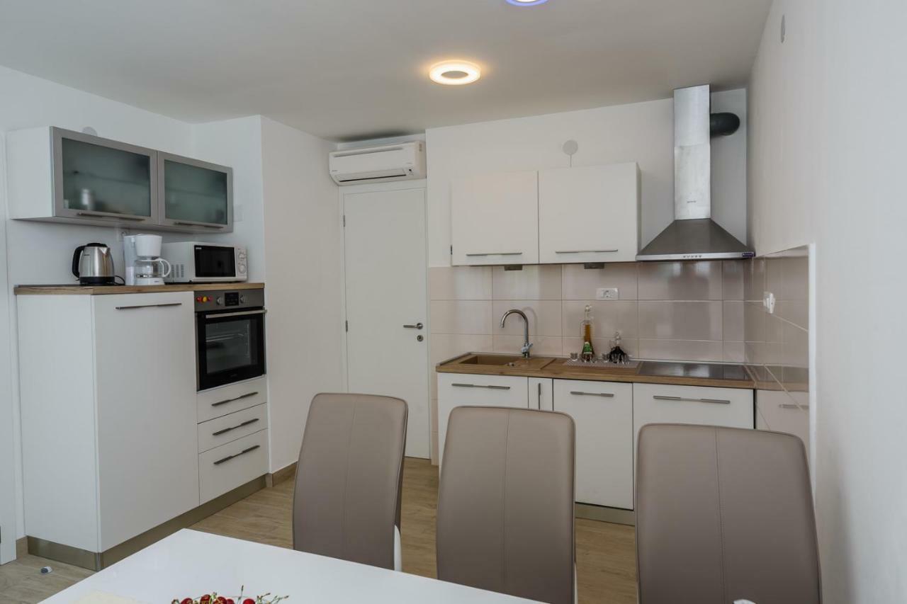 Apartment Bambi Сплит Екстериор снимка