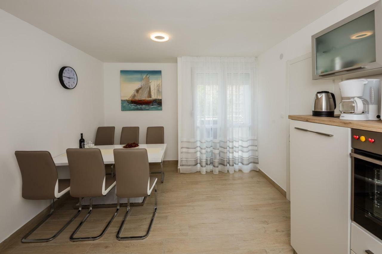 Apartment Bambi Сплит Екстериор снимка