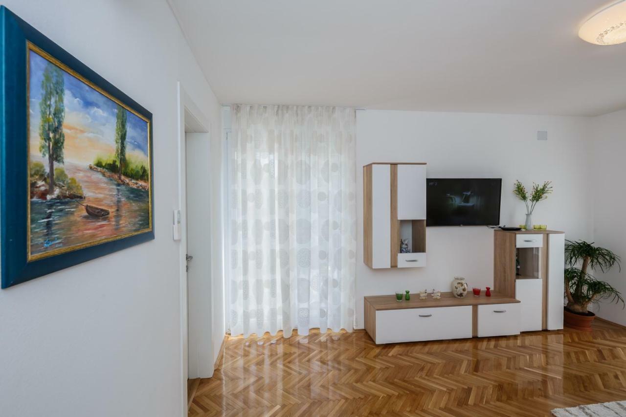 Apartment Bambi Сплит Екстериор снимка