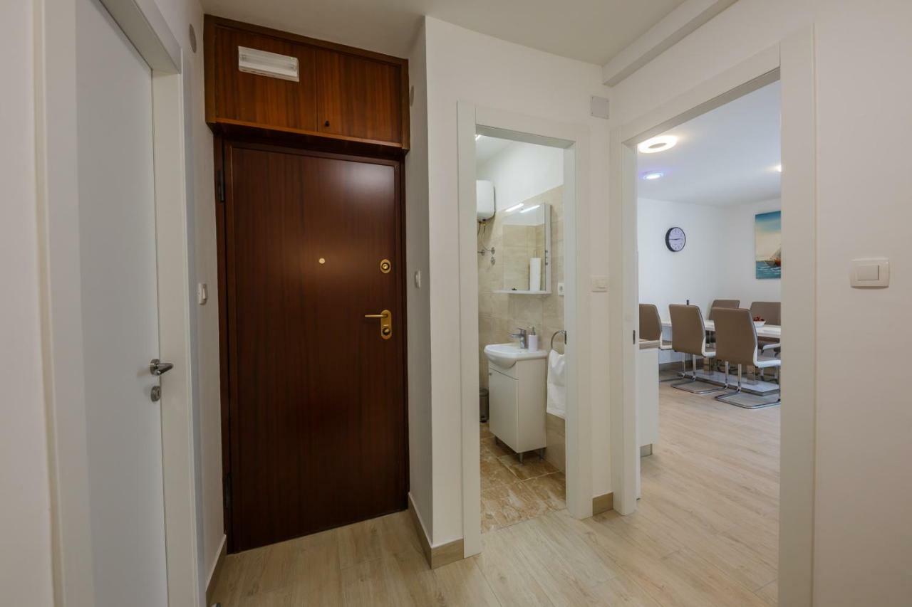 Apartment Bambi Сплит Екстериор снимка